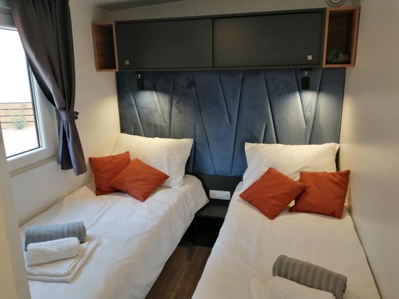 Mobile Home Anamari بيوغْغاد نا موغو المظهر الخارجي الصورة