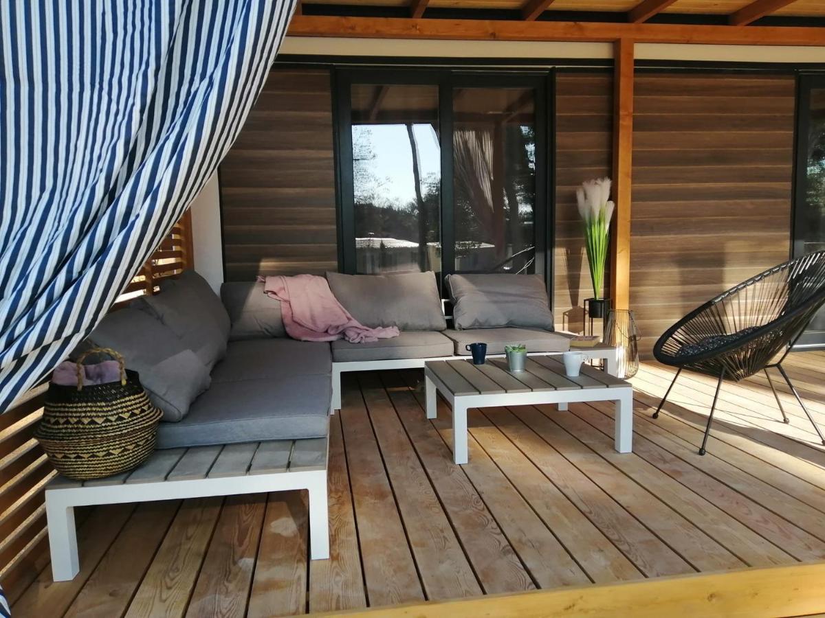 Mobile Home Anamari بيوغْغاد نا موغو المظهر الخارجي الصورة