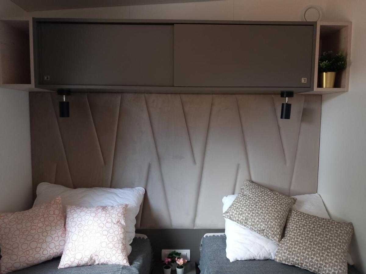 Mobile Home Anamari بيوغْغاد نا موغو المظهر الخارجي الصورة