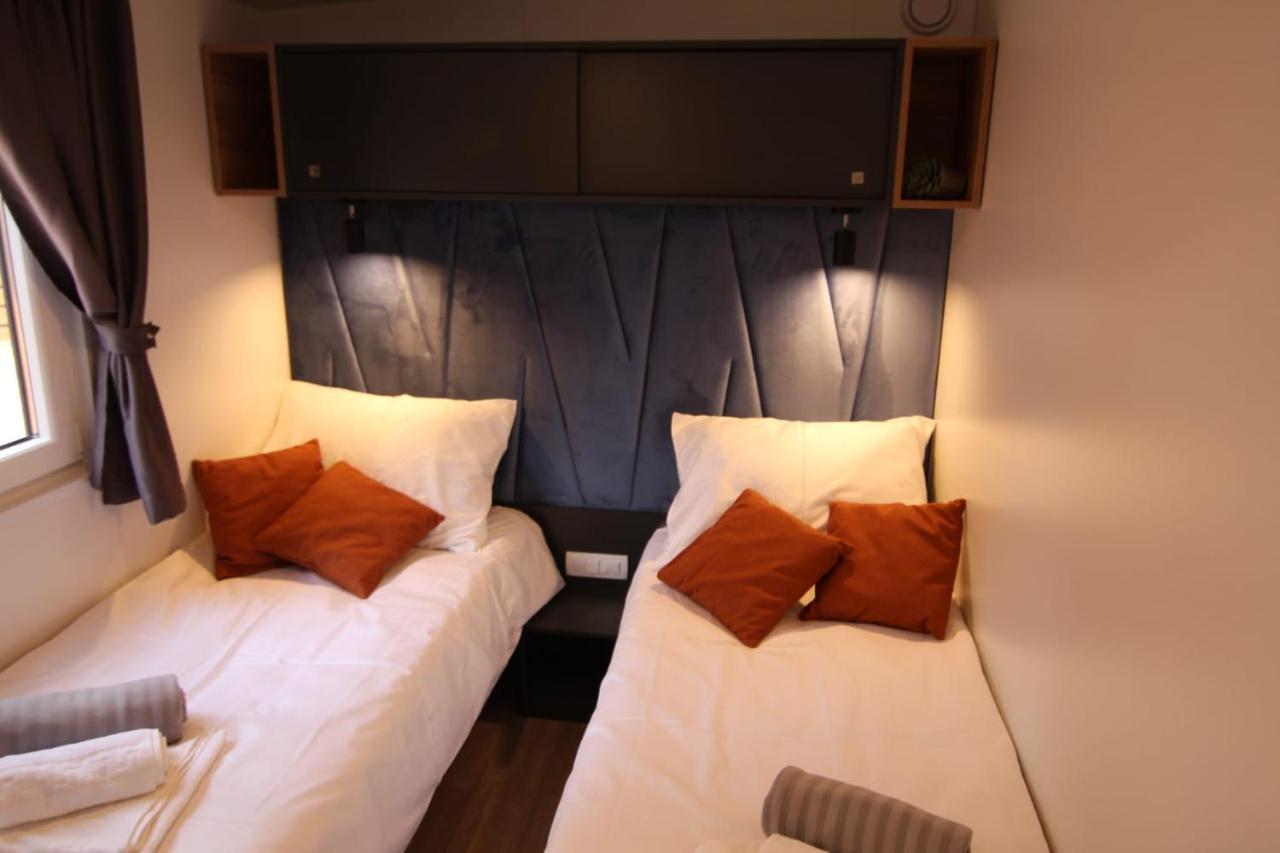 Mobile Home Anamari بيوغْغاد نا موغو المظهر الخارجي الصورة