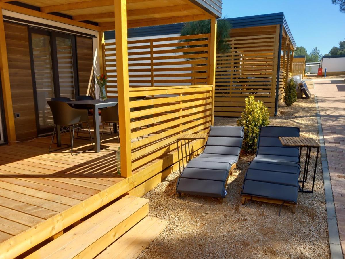 Mobile Home Anamari بيوغْغاد نا موغو المظهر الخارجي الصورة